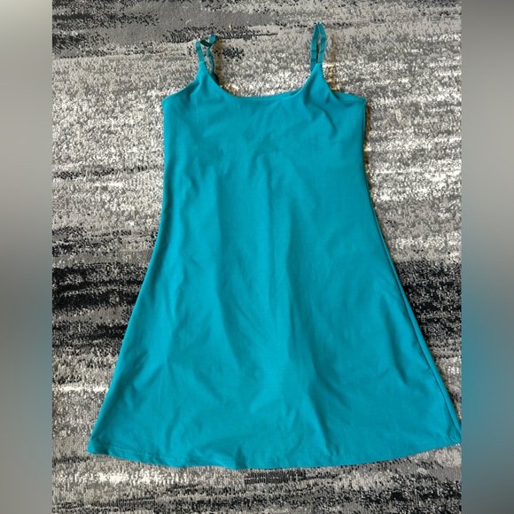 Viral Shapewear Dress with Shorts/Pockets - Picture 2 of 5